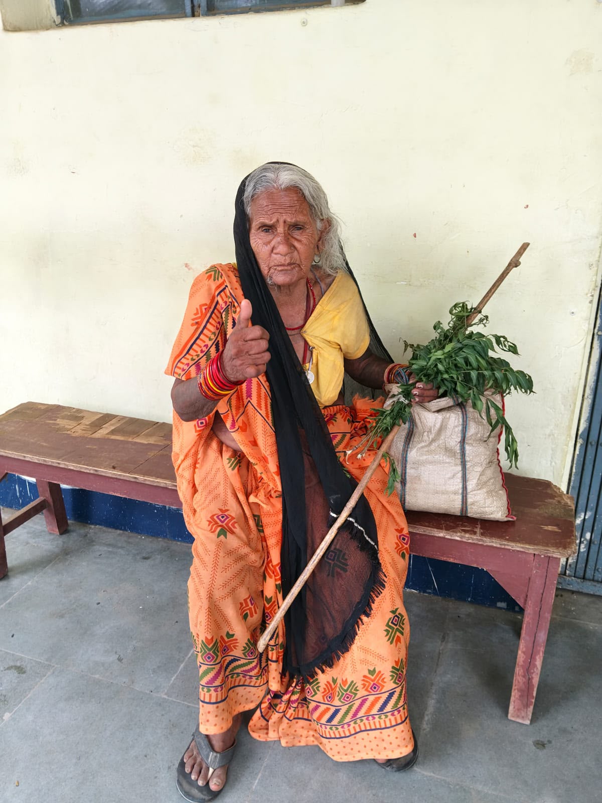 अज्ञात वृद्ध महिला की पहचान के लिए जिला प्रशासन ने आमजन से मांगा सहयोग