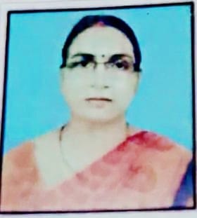 गढ़वा की नीलम केशरी ने पीएच.डी. की उपाधि प्राप्त कर बढ़ाया जिले का मान