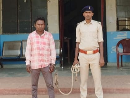 जमीन विवाद में महिला की हत्या, मुख्य आरोपी गिरफ्तार कर भेजा गया जेल