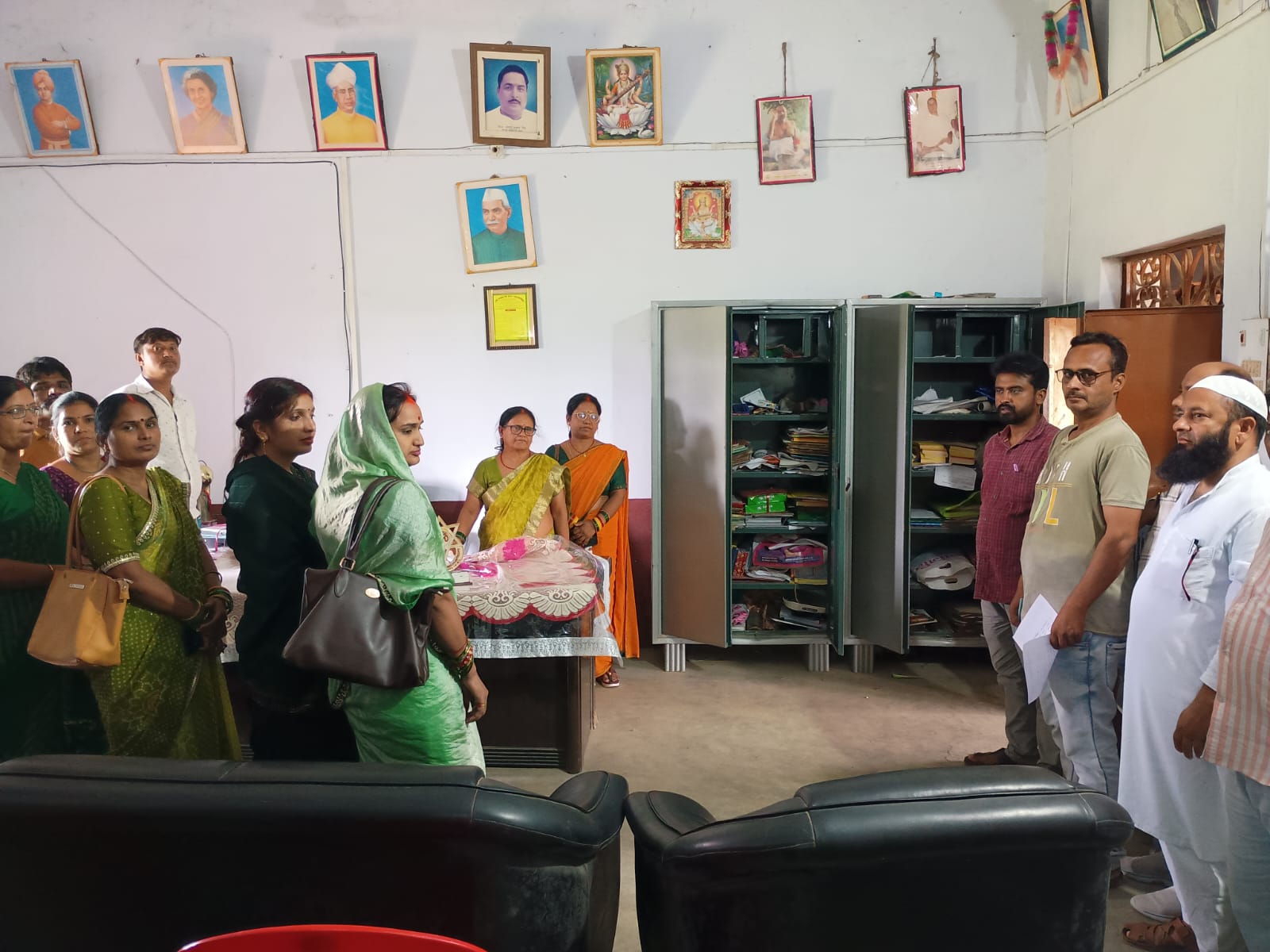 शंकर प्रताप देव इंटर कॉलेज में चोरी, मुख्य द्वार समेत कई कमरों के ताले तोड़े