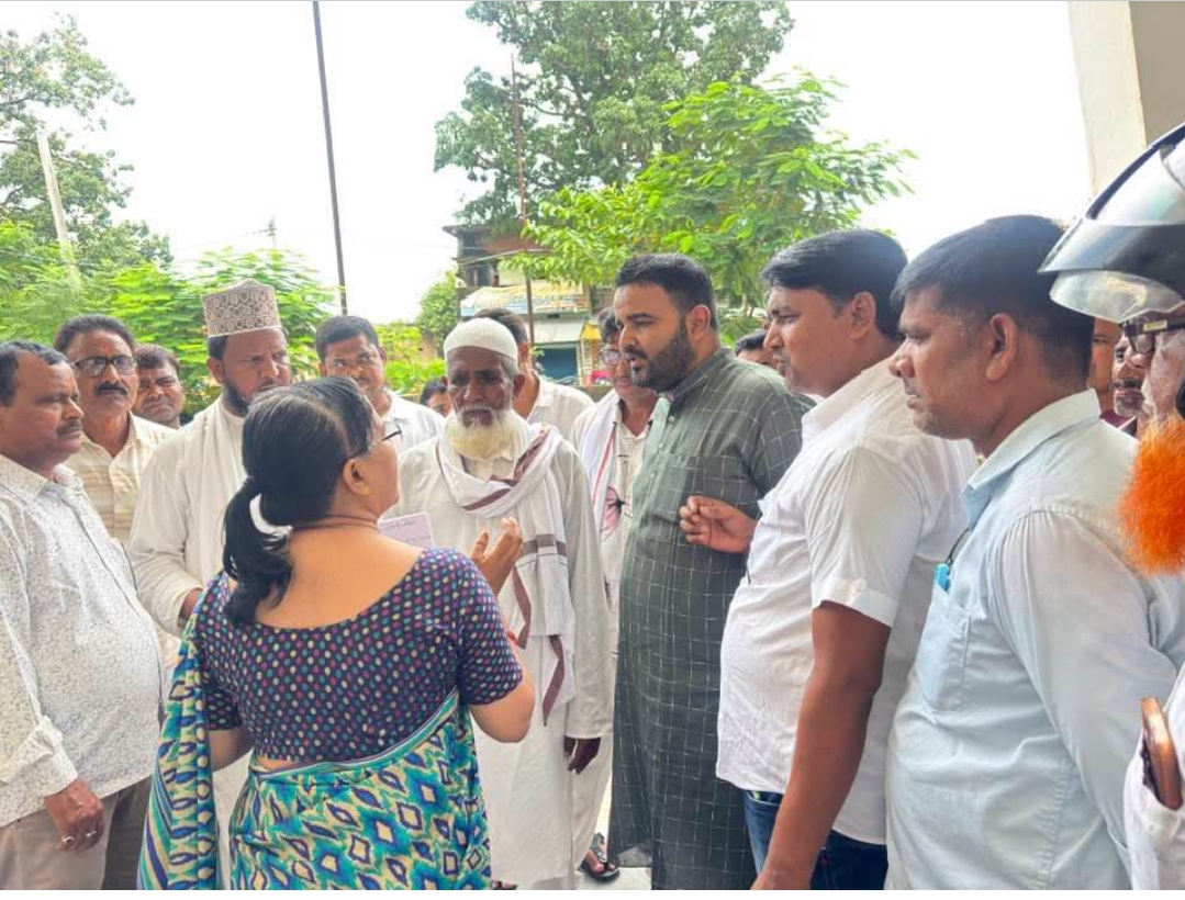 मझिआंव में 47 लोगों का नाम मतदाता सूची से हटाने के आवेदन पर बवाल